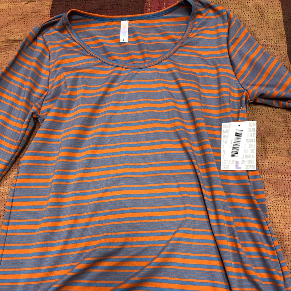 Lularoe Lynnae Large